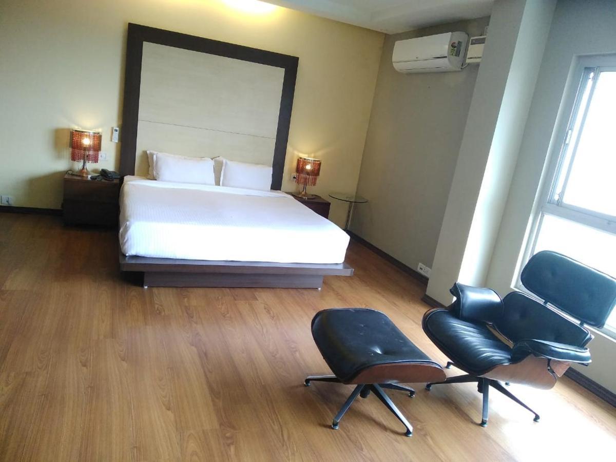 Hotel Md'S Continental Jorhāt Dış mekan fotoğraf