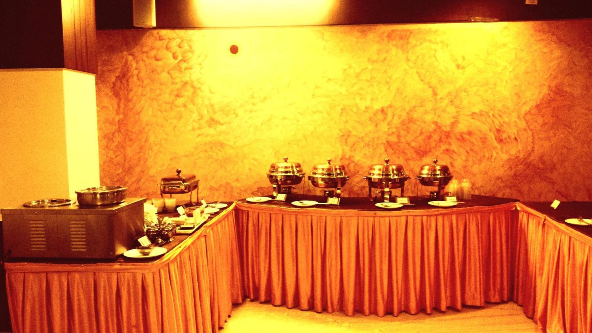 Hotel Md'S Continental Jorhāt Dış mekan fotoğraf